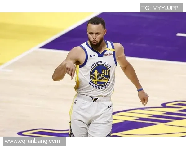 三分大队!太阳9场比赛至少命中16记三分 联盟第一多 勇士7场第三