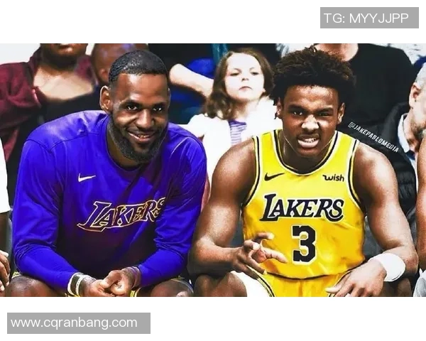 新浪NBA湖人热点小时报丨2026年02月15日19时_今日实时NBA湖人热点速递